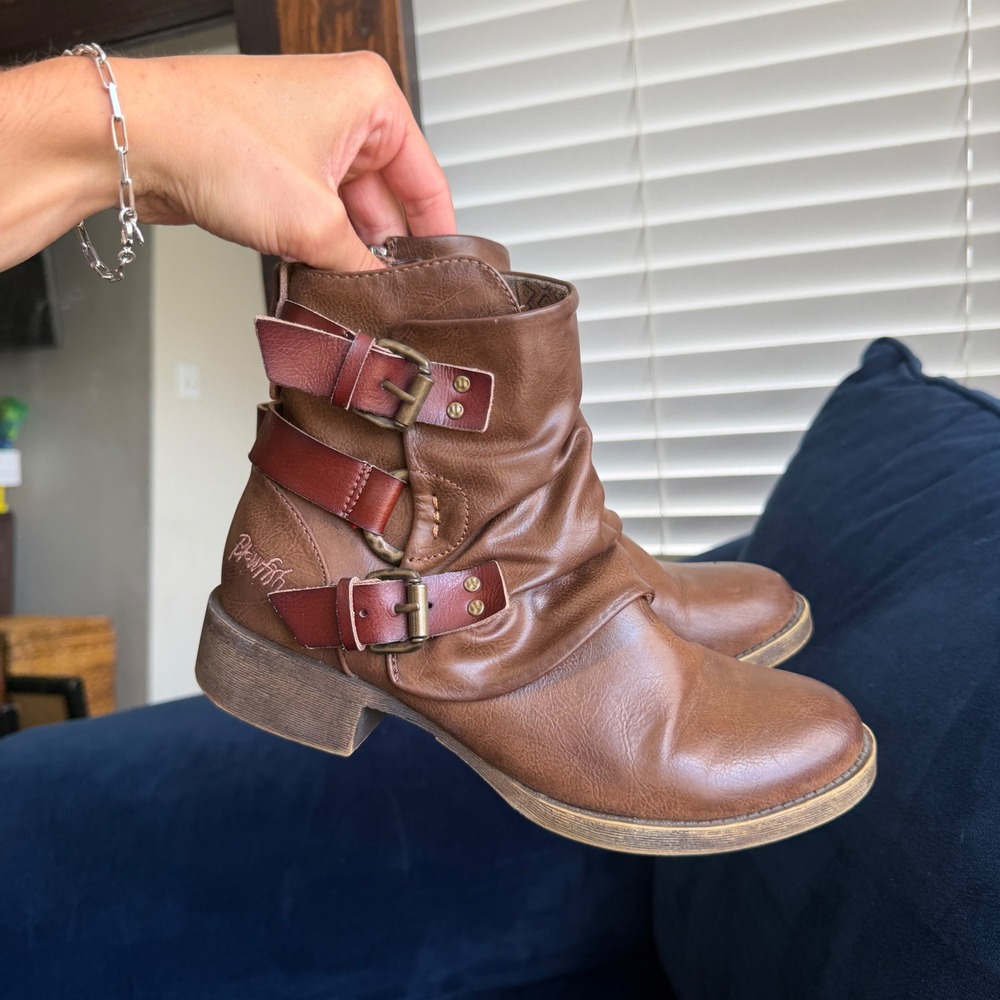 Blowfish Boot Women's 8 Brown Ankle Bootie Triple Buckle Slouchy Moto Zip Grunge